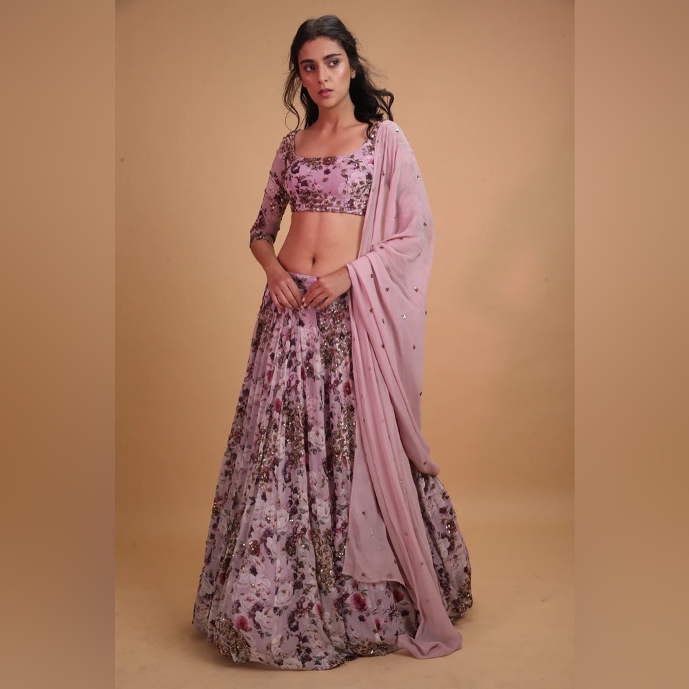 Astha Narang Lengha